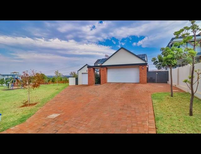 4 BEDROOM HOUSE FOR SALE IN MIDSTREAM HEIGHTS